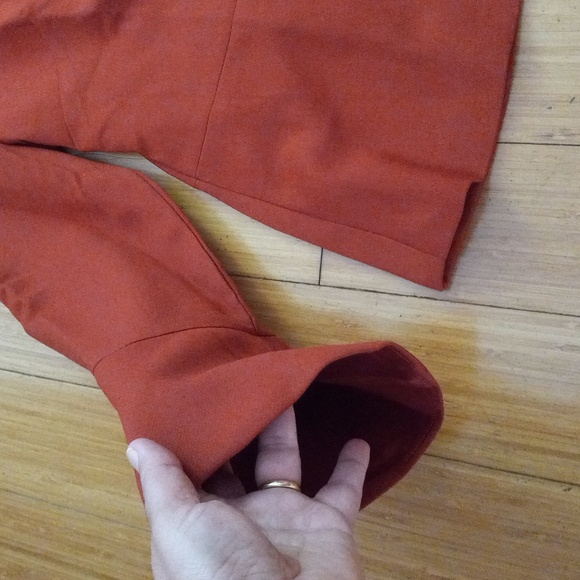 Libby two pieces red. Size 16. Used. Good condition. - Picture 5 of 12